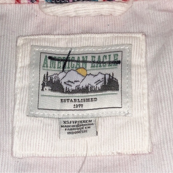 American Eagle Outfitters Red and White Plaid Flannel Size XS - Picture 2 of 12